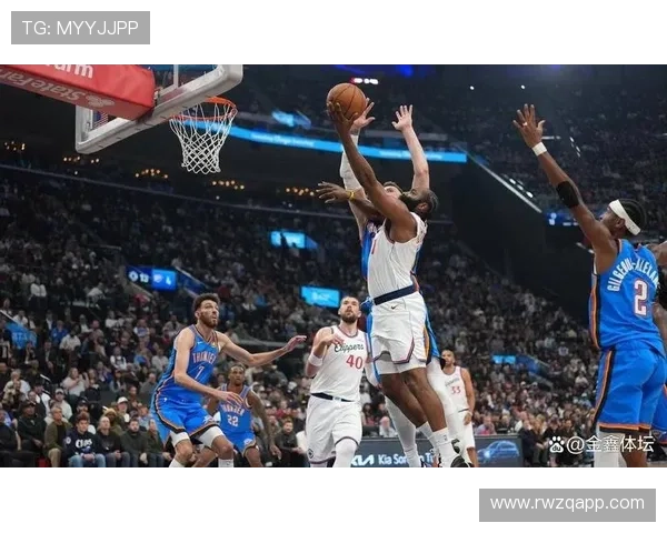 亚历山大砍下30分12助攻哈登贡献25分 雷霆轻松战胜快船迎来8连胜